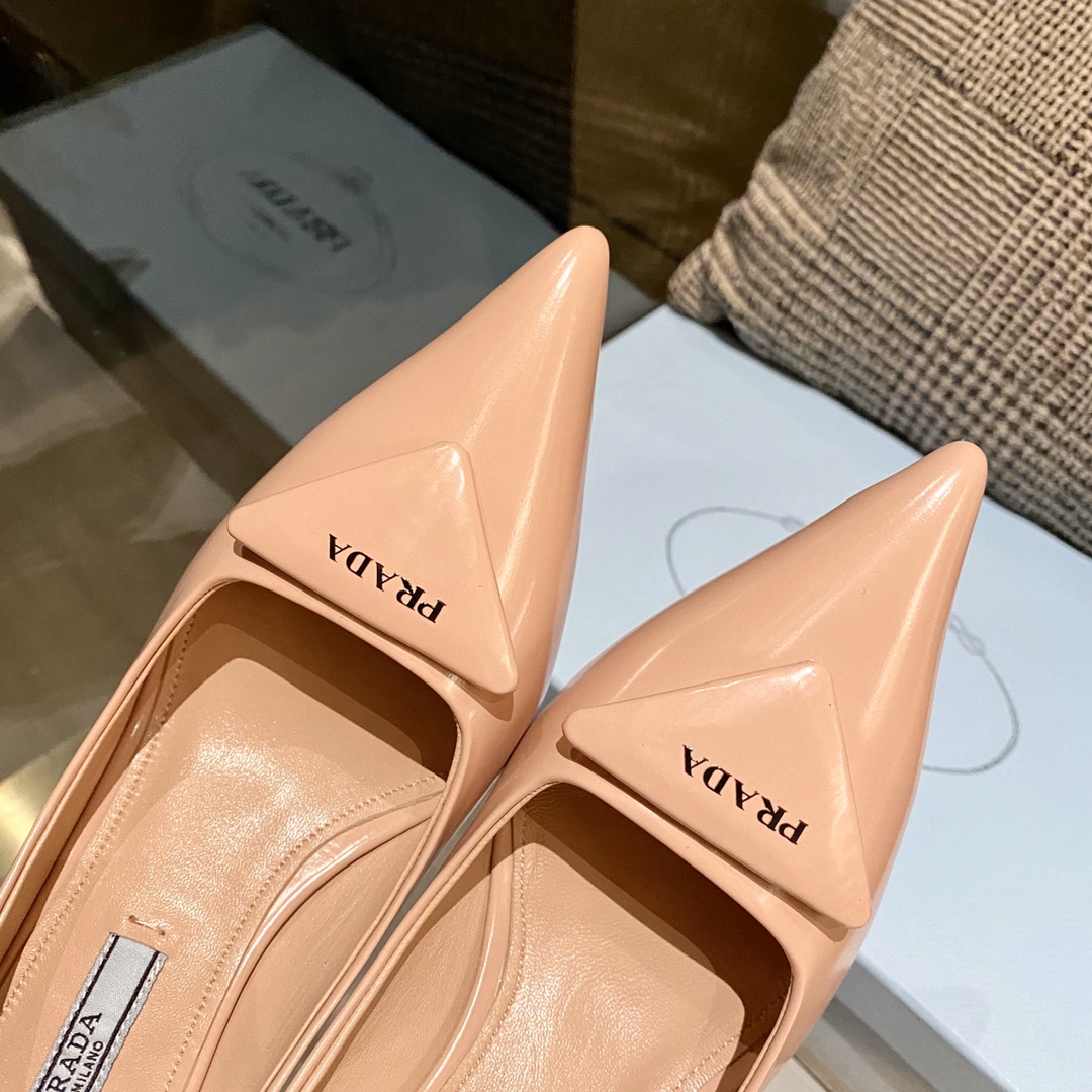 Women P*rada high heels Maikesneakers