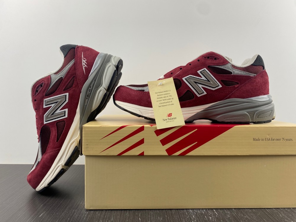 N*ew B*alance Sneakers Maikesneakers