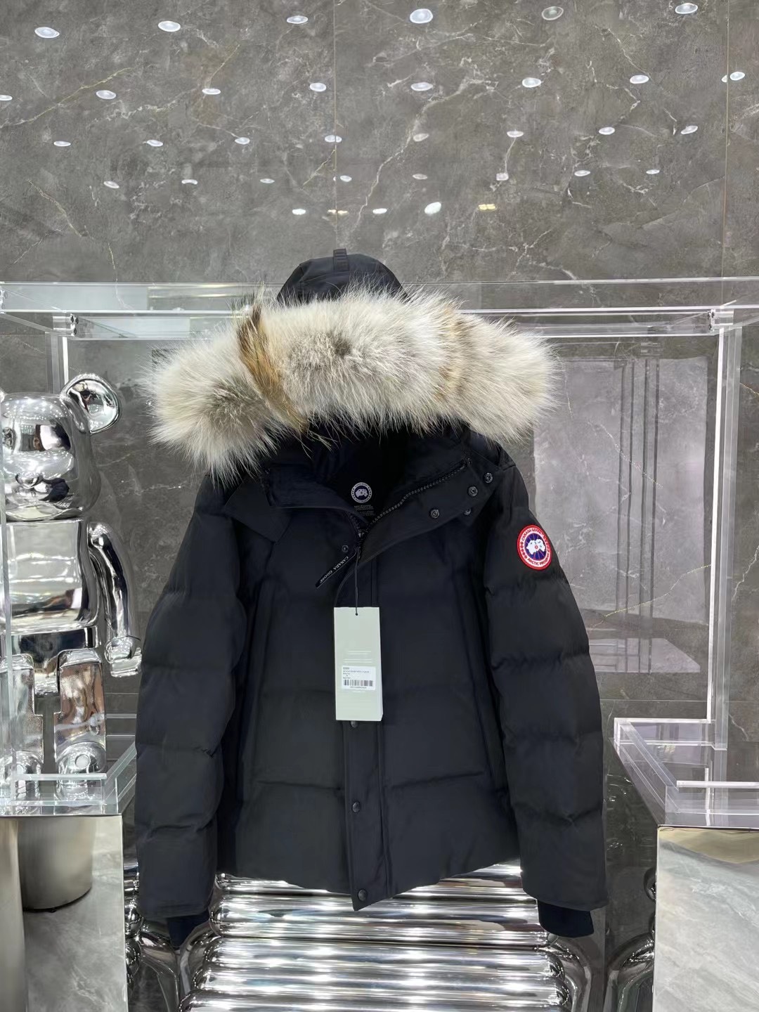 Men Women Down jacket Maikesneakers