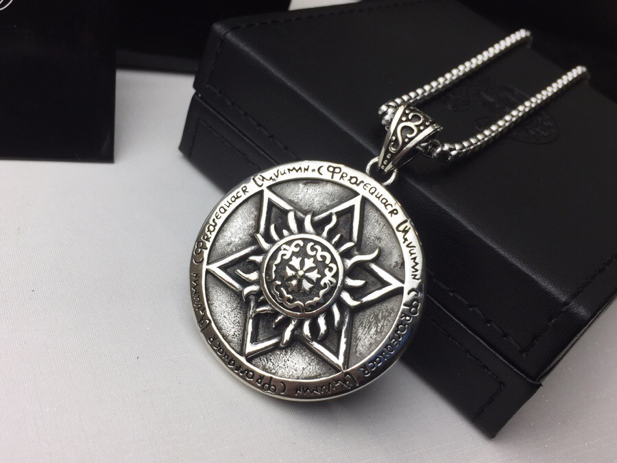 Necklace C*hrome H*earts