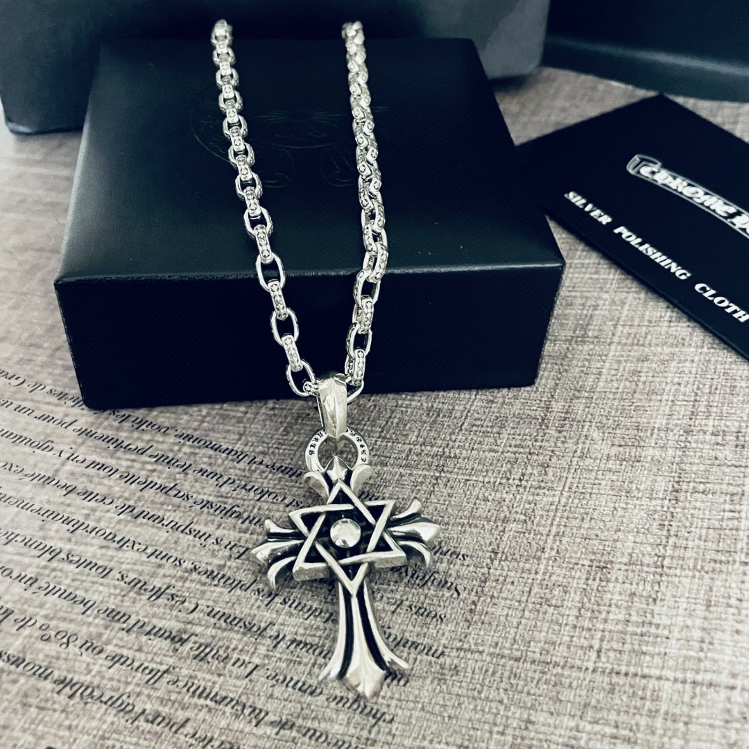 Necklace C*hrome H*earts