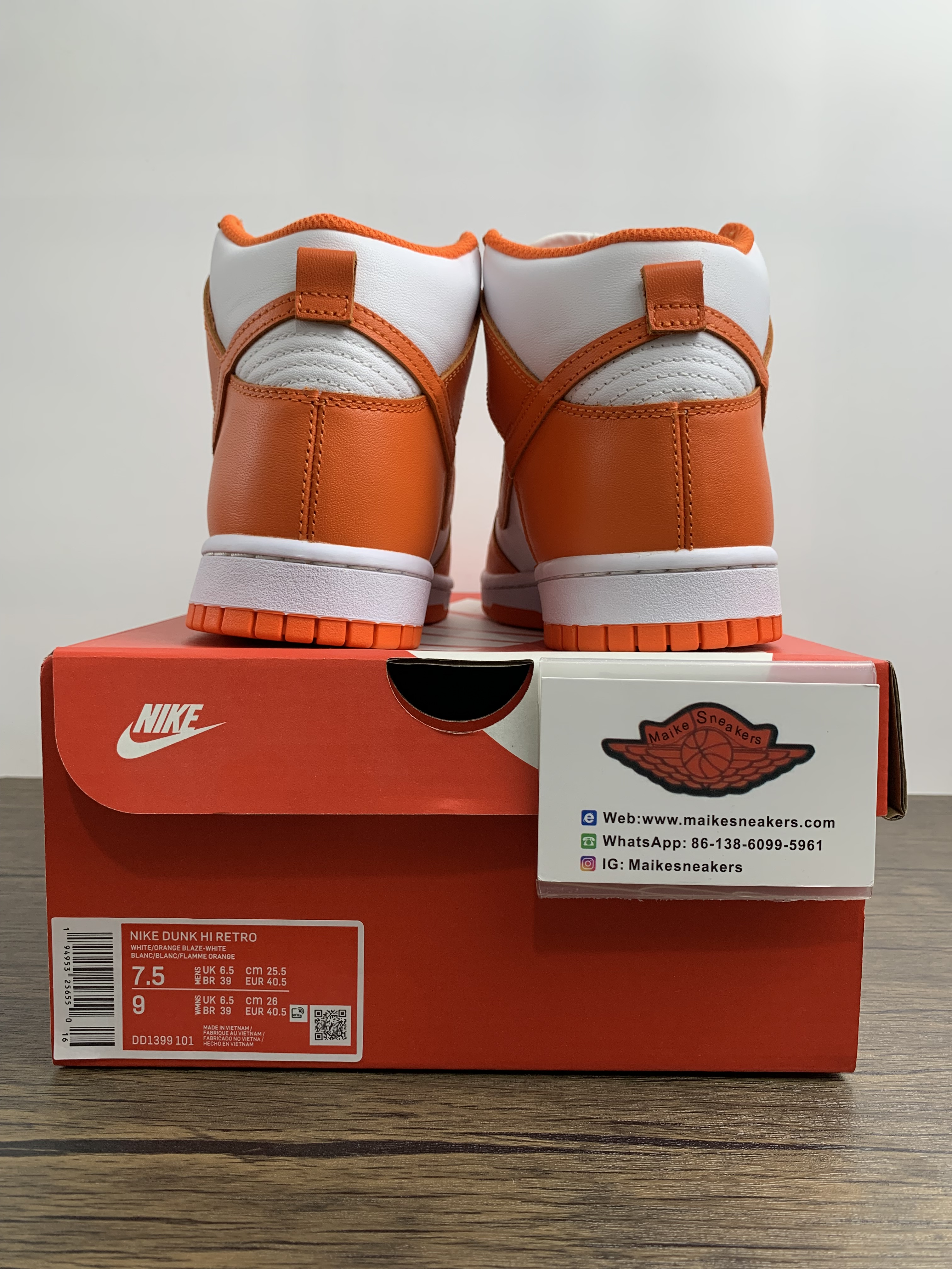 from Nike SB Dunk low pro High
