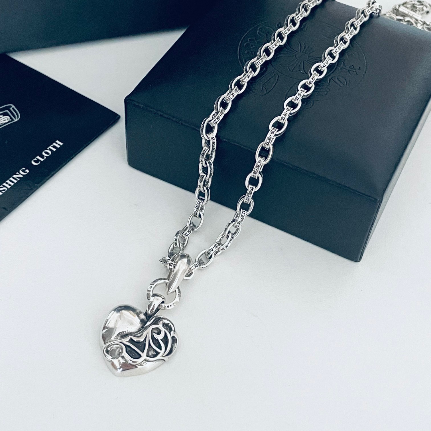 Copy Necklace C*hrome H*earts