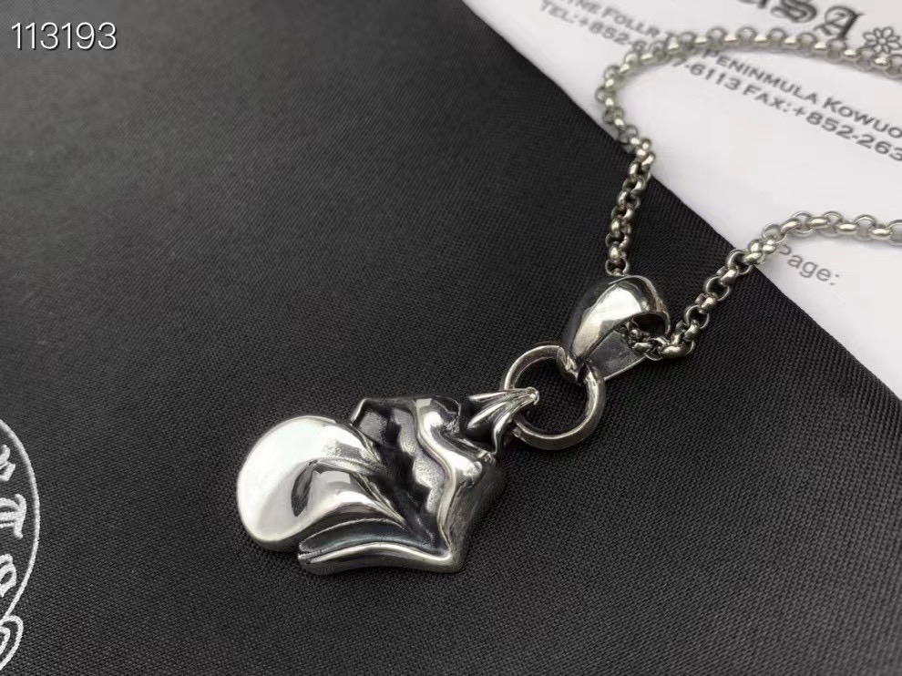Copy Necklace C*hrome H*earts