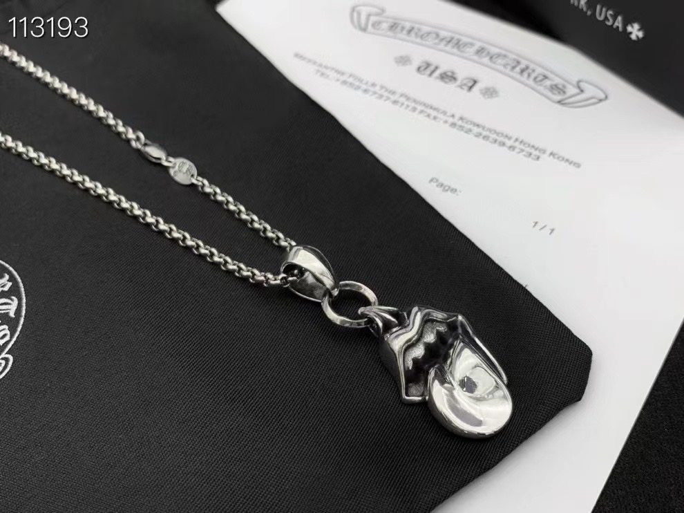 Copy Necklace C*hrome H*earts