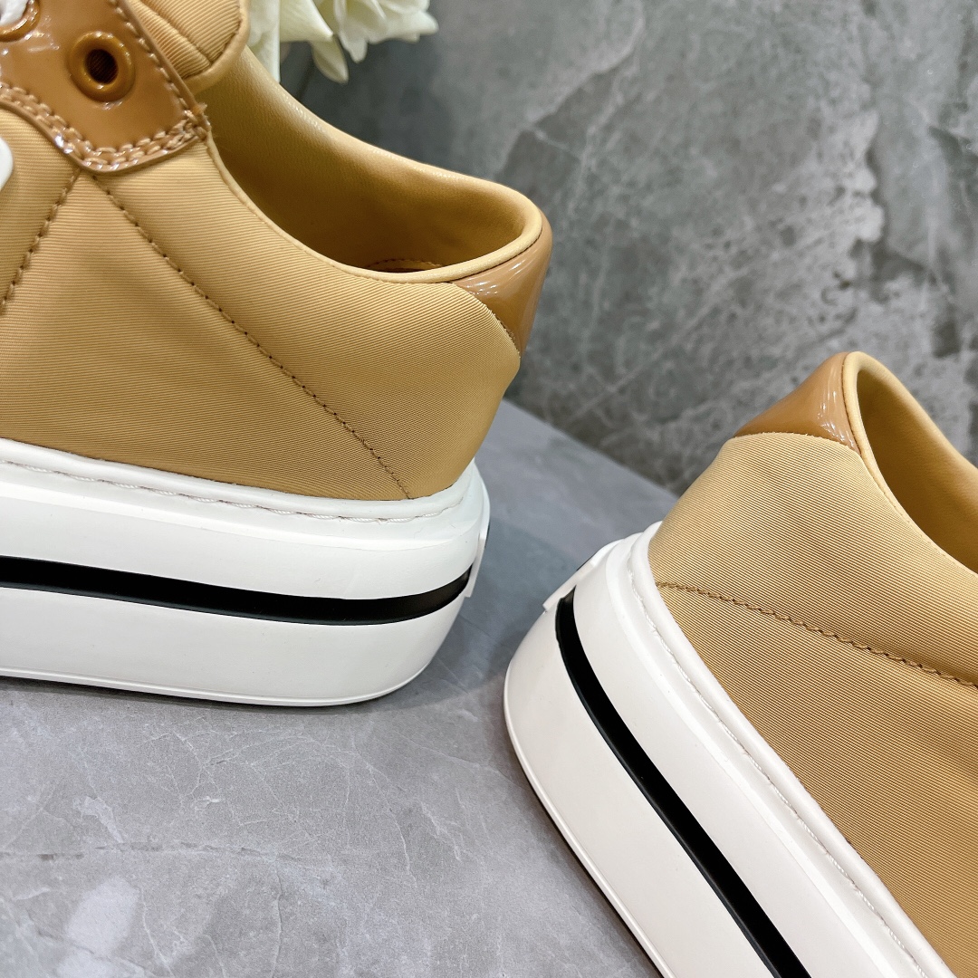 Men Women P*rada Top Sneaker ( )