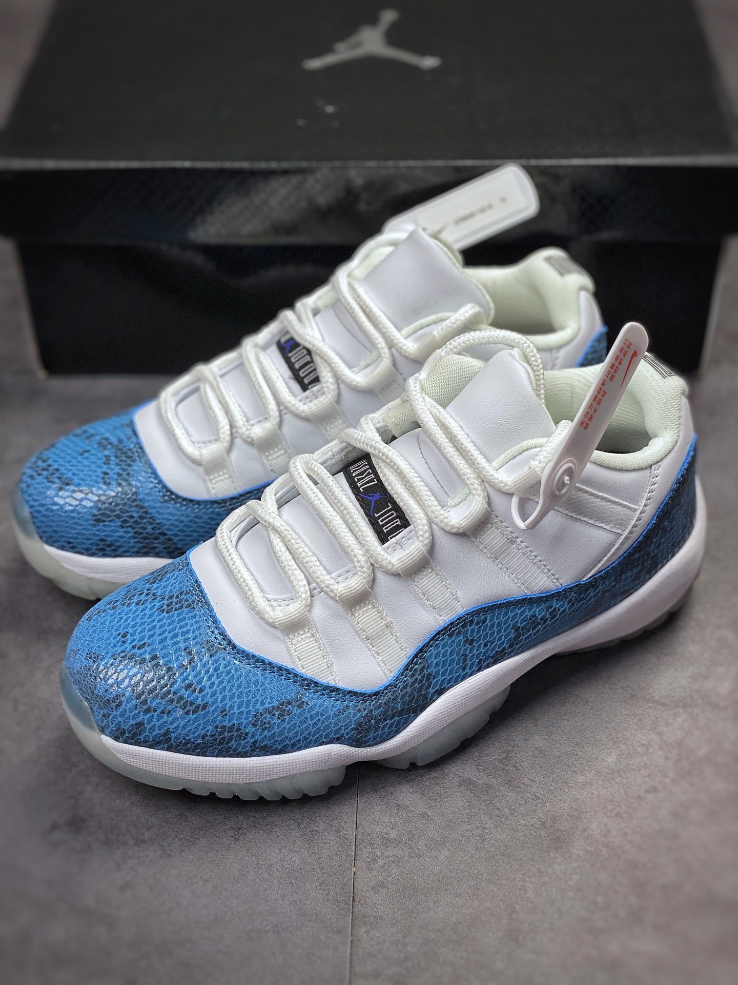 Nike Air Jordan 11