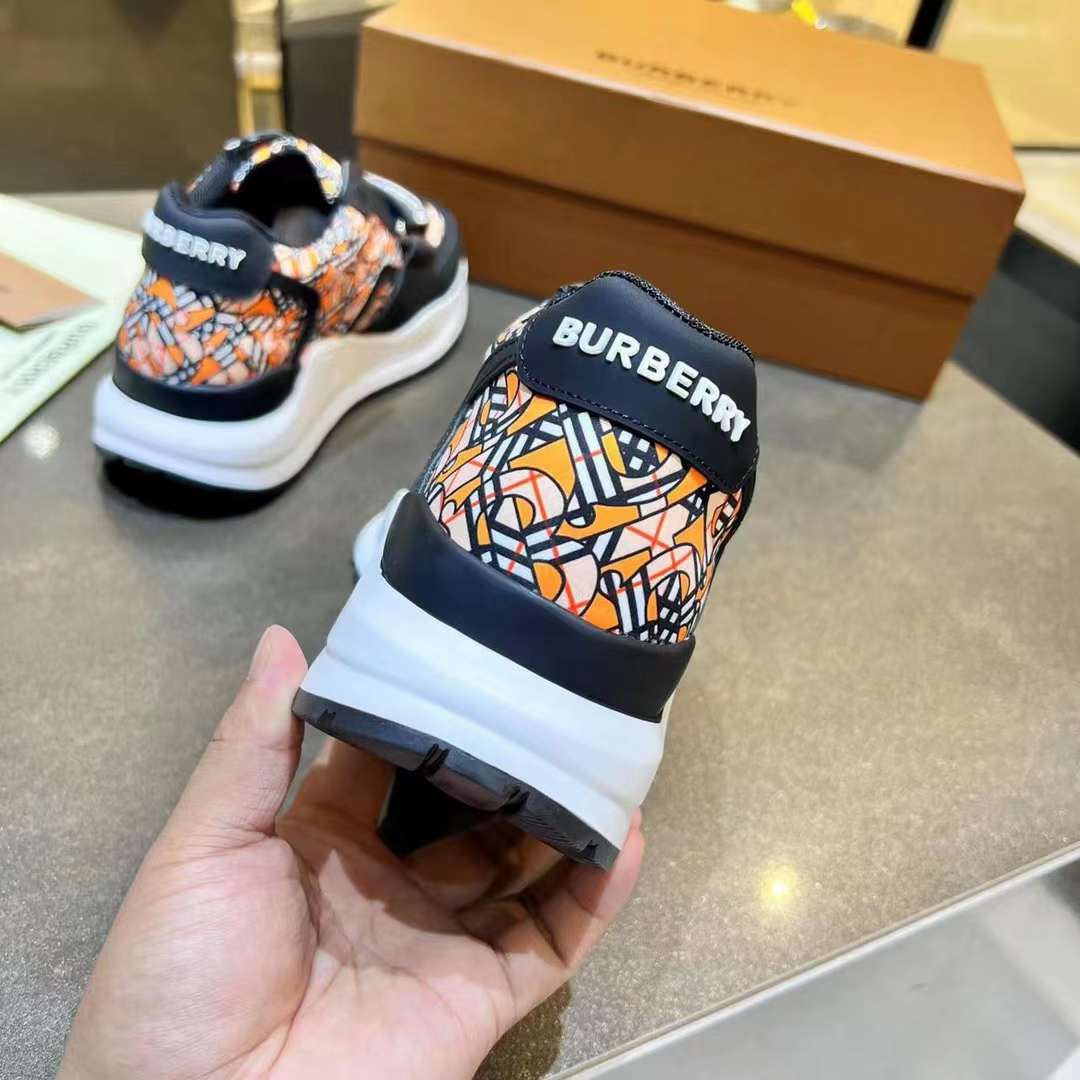 Men Women B*rberry Sneaker ()