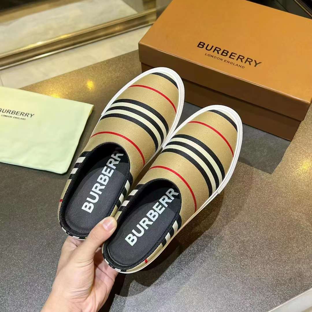 Men Women B*rberry Sneaker ()