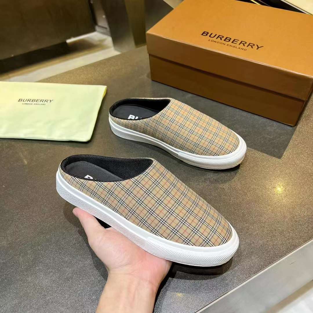Men Women B*rberry Sneaker ()