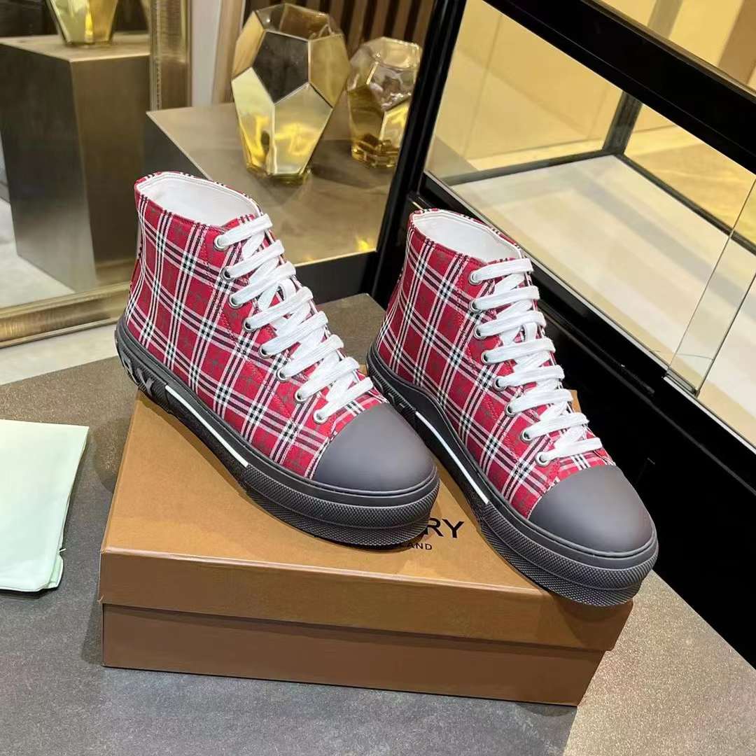 Men Women B*rberry Sneaker ()