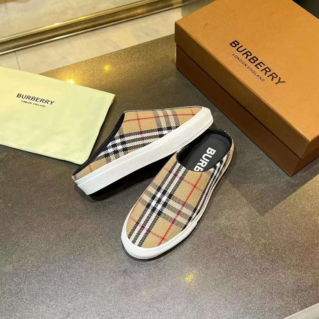 Men Women B*rberry Sneaker ()