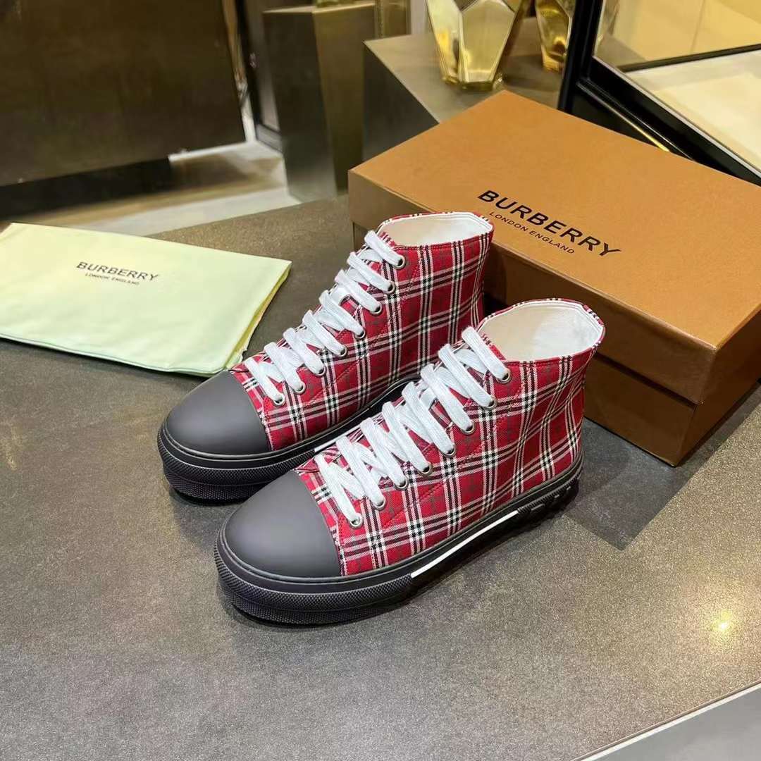 Men Women B*rberry Sneaker ()