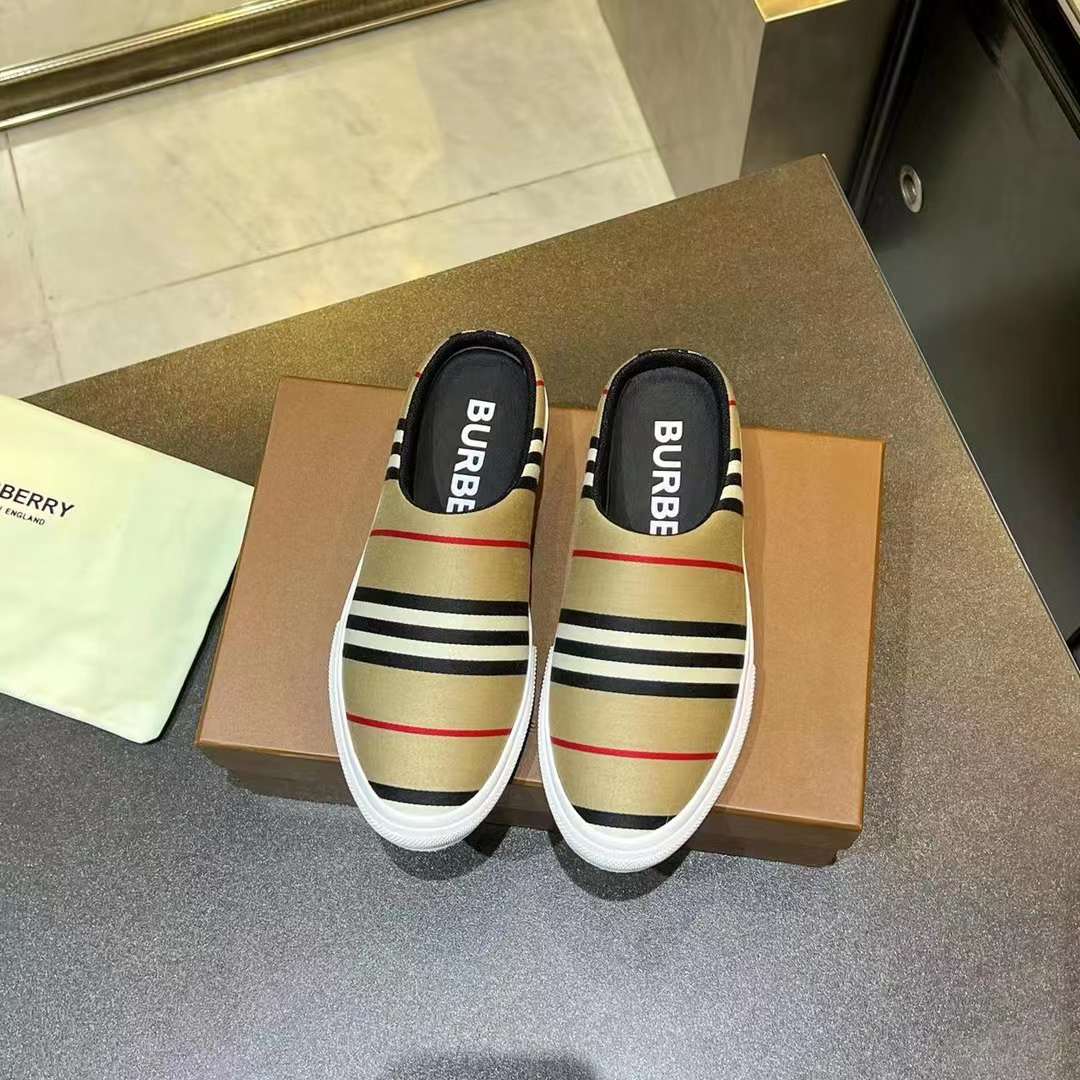 Men Women B*rberry Sneaker ()