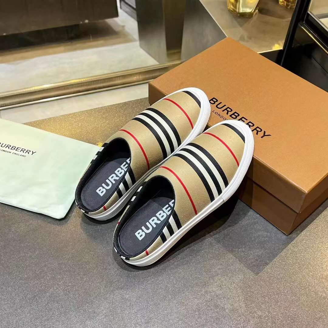Men Women B*rberry Sneaker ()