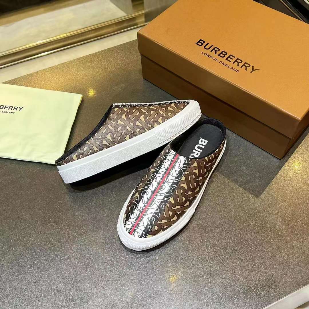 Men Women B*rberry Sneaker ()