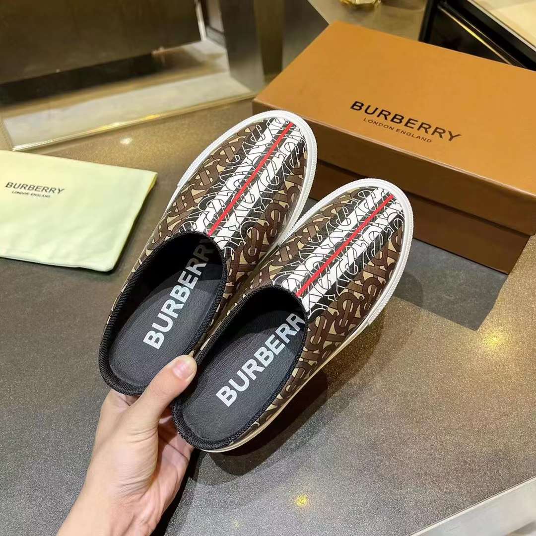 Men Women B*rberry Sneaker ()