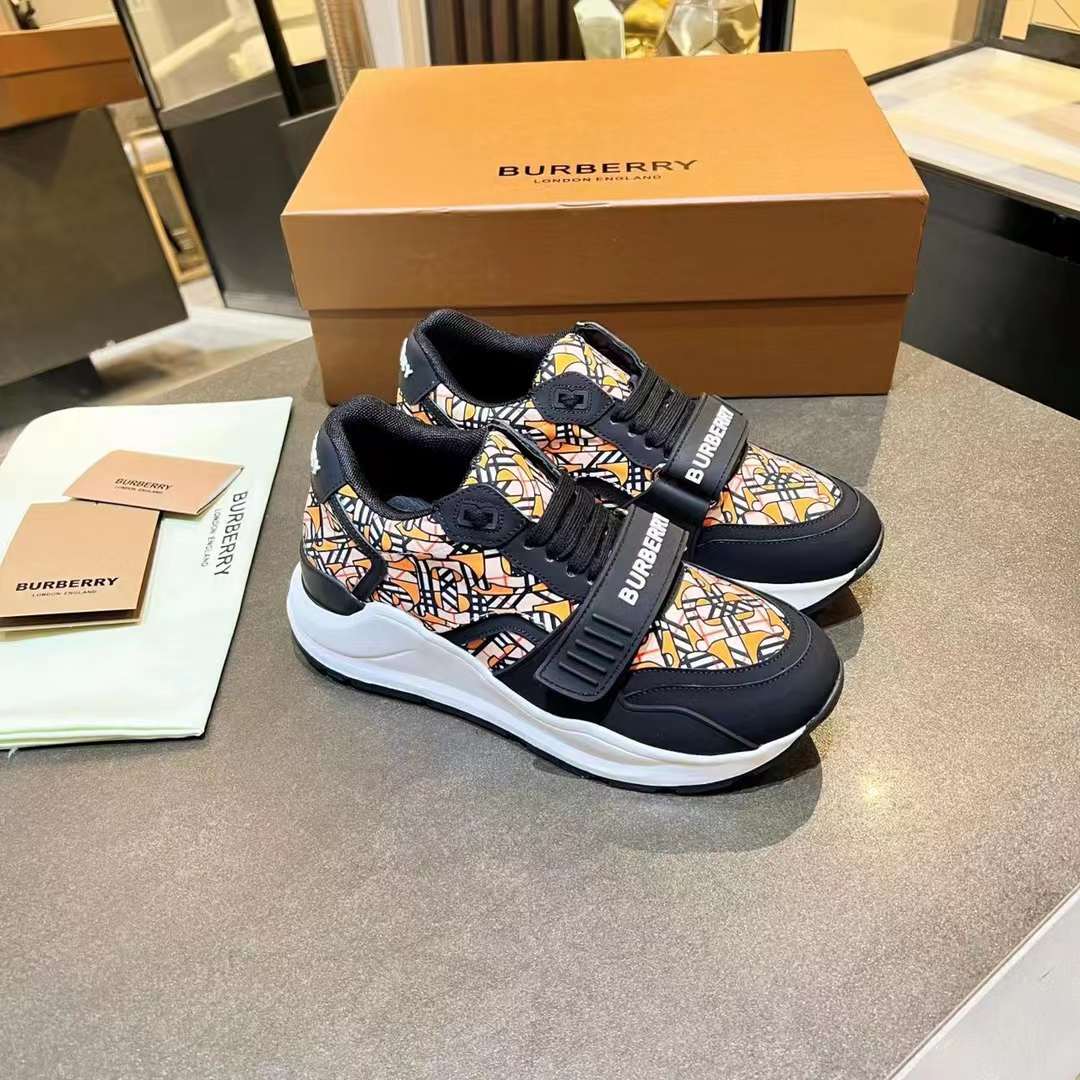 Men Women B*rberry Sneaker ()