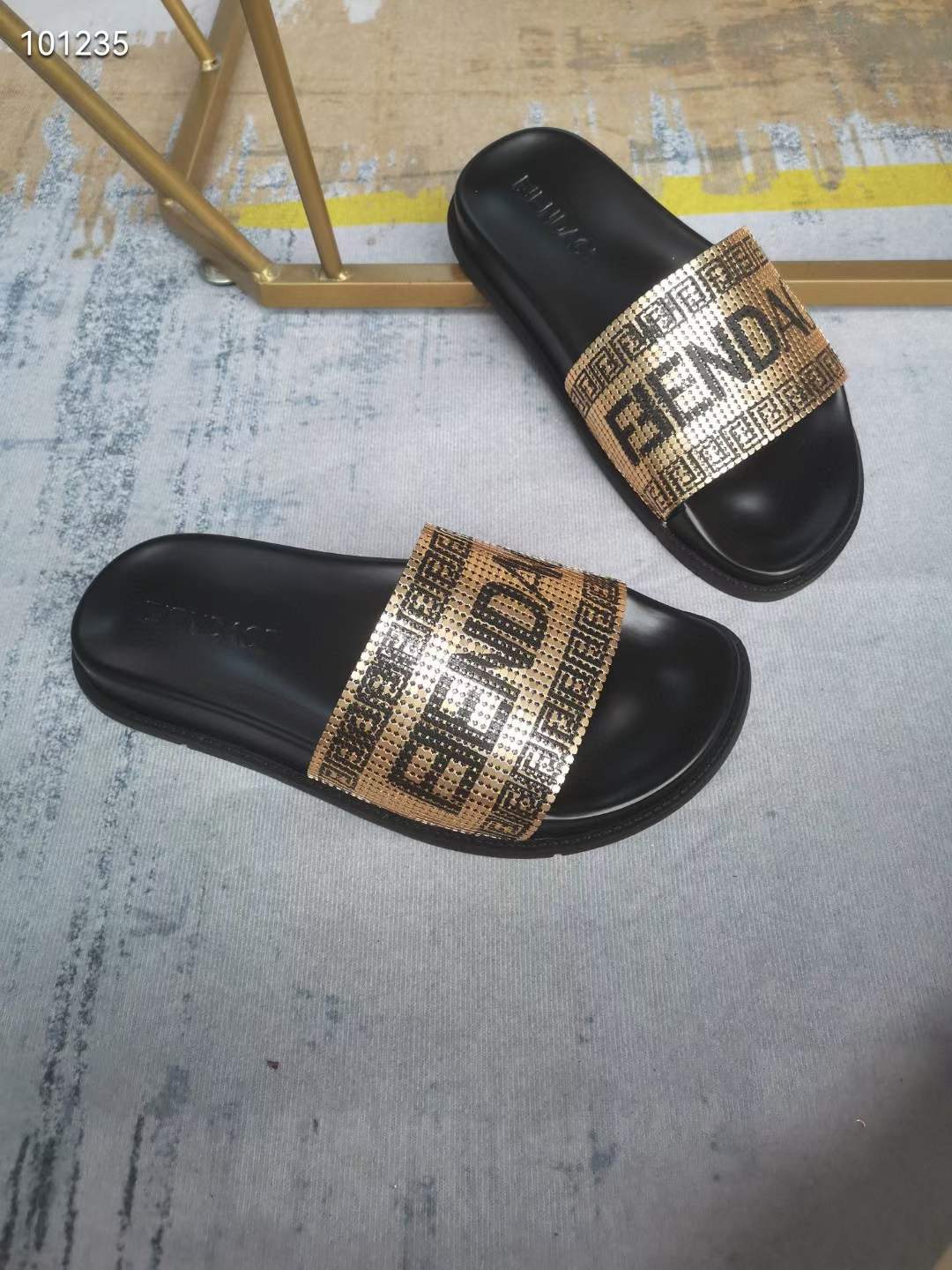 Men Women F*endi Top Sandals