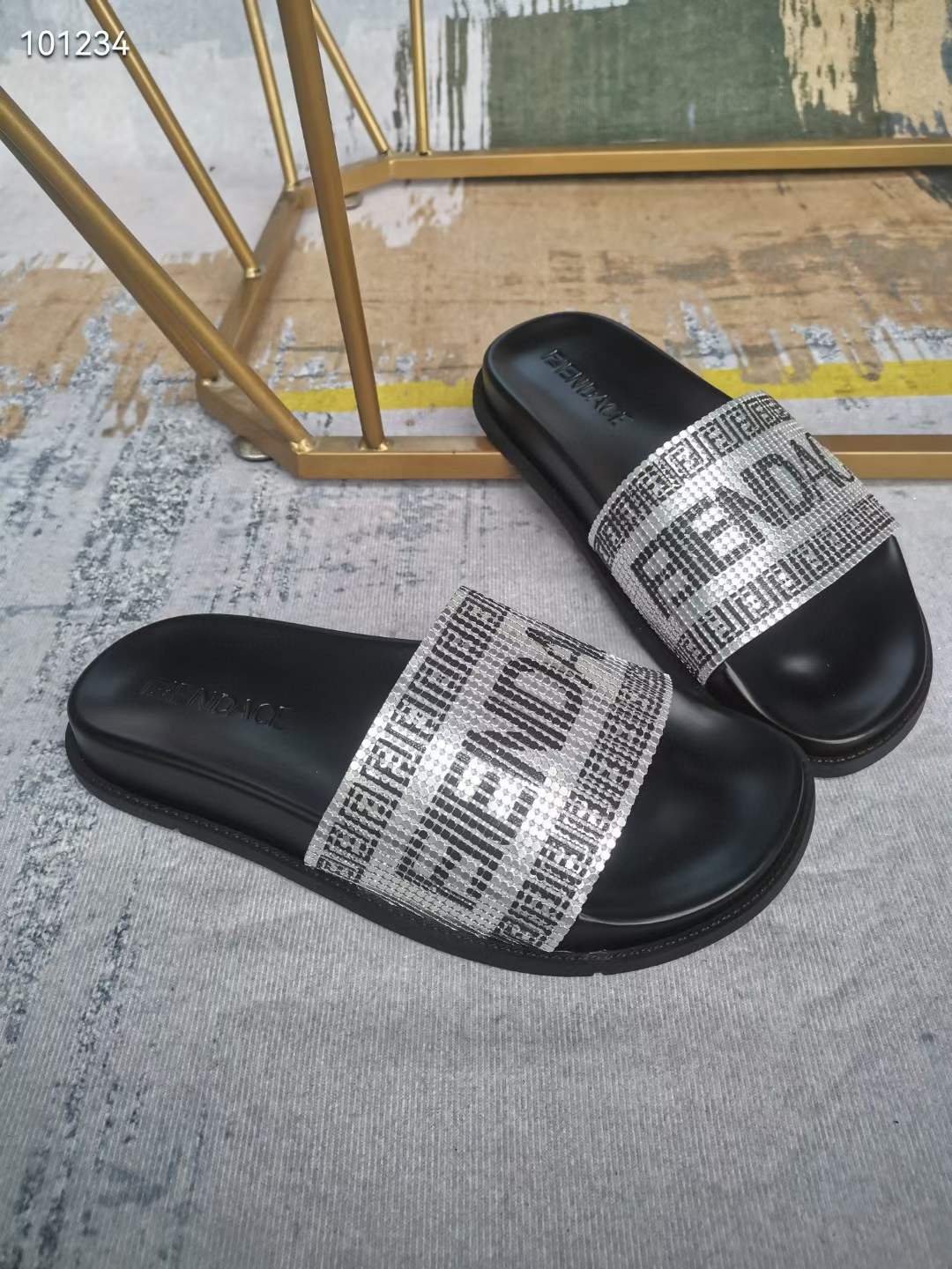 Men Women F*endi Top Sandals