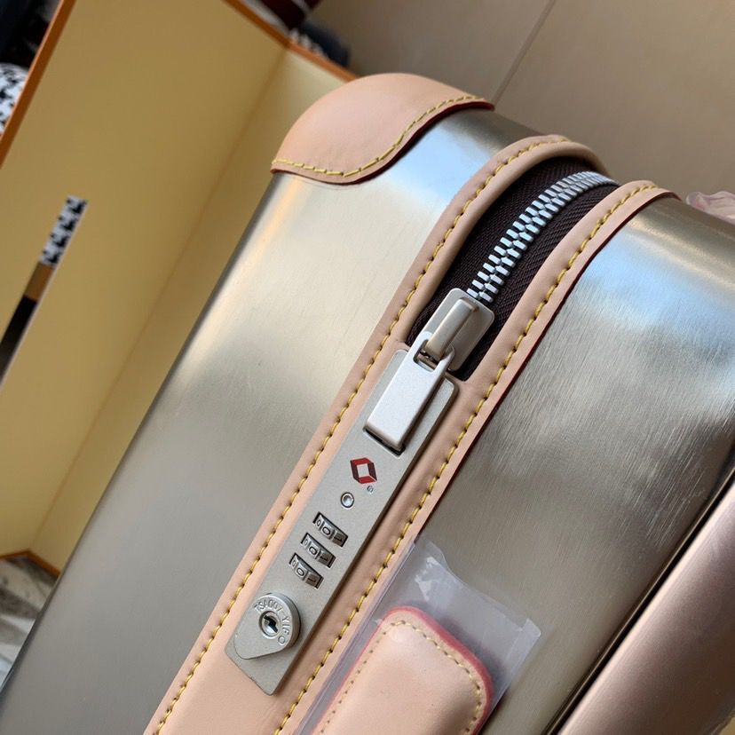 L*ouis V*uitton Luggage