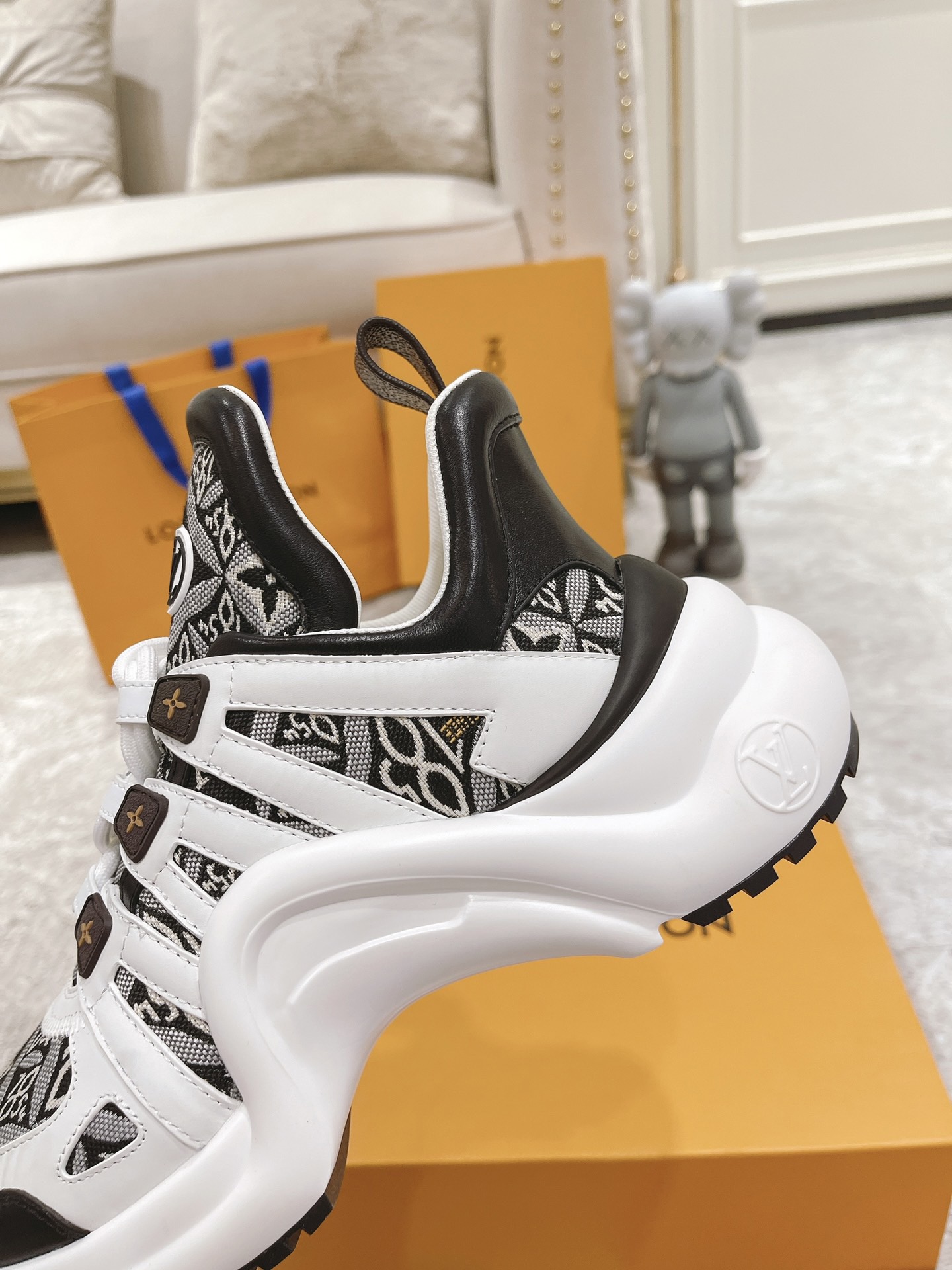 Women L*ouis V*uitton Top Sneaker Maikesneakers