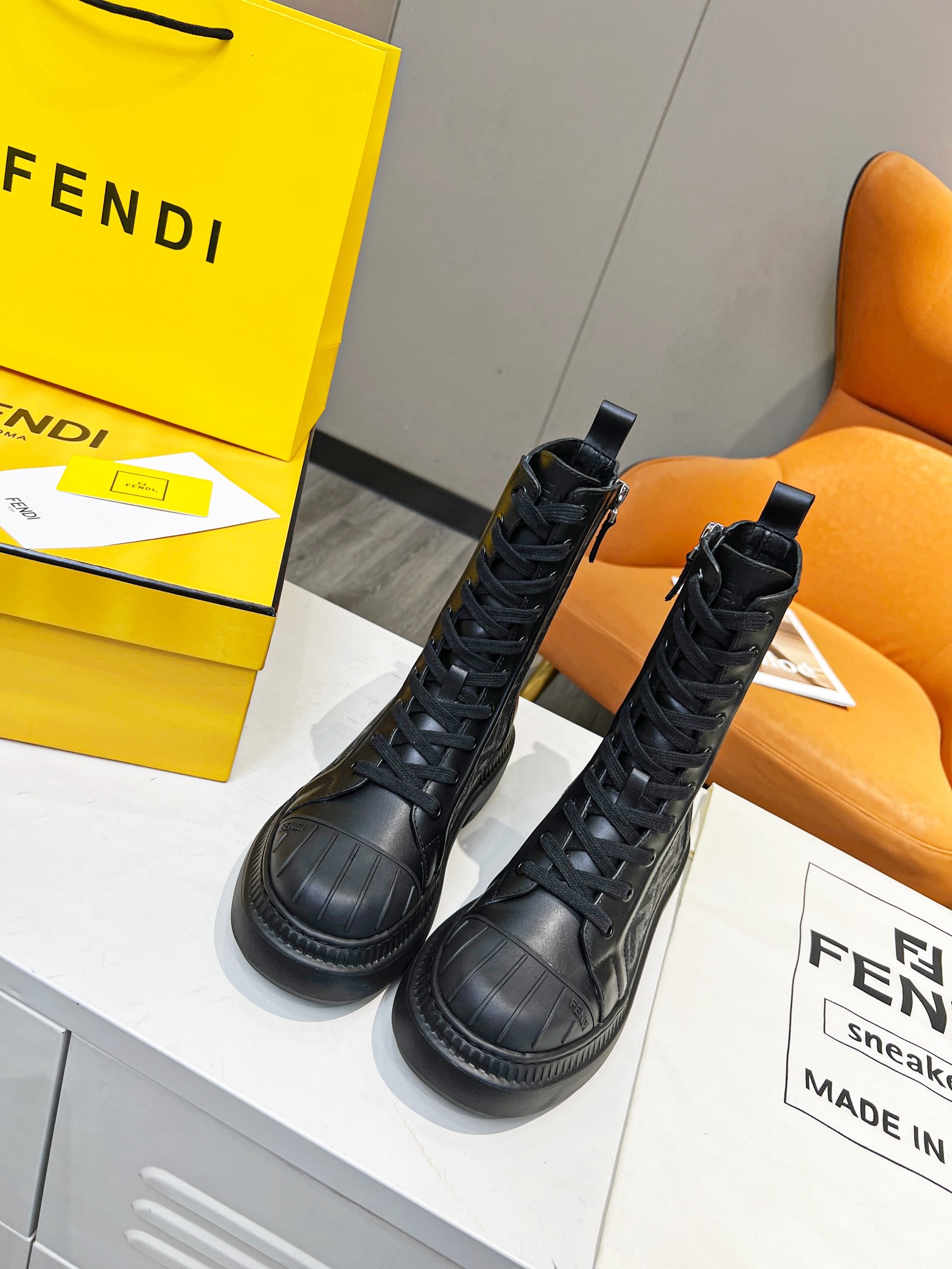 Women F*endi Top Boots Maikesneakers