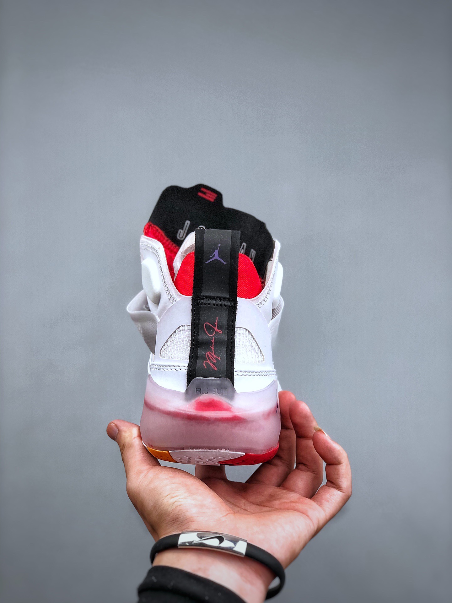 Nike Air Jordan 37