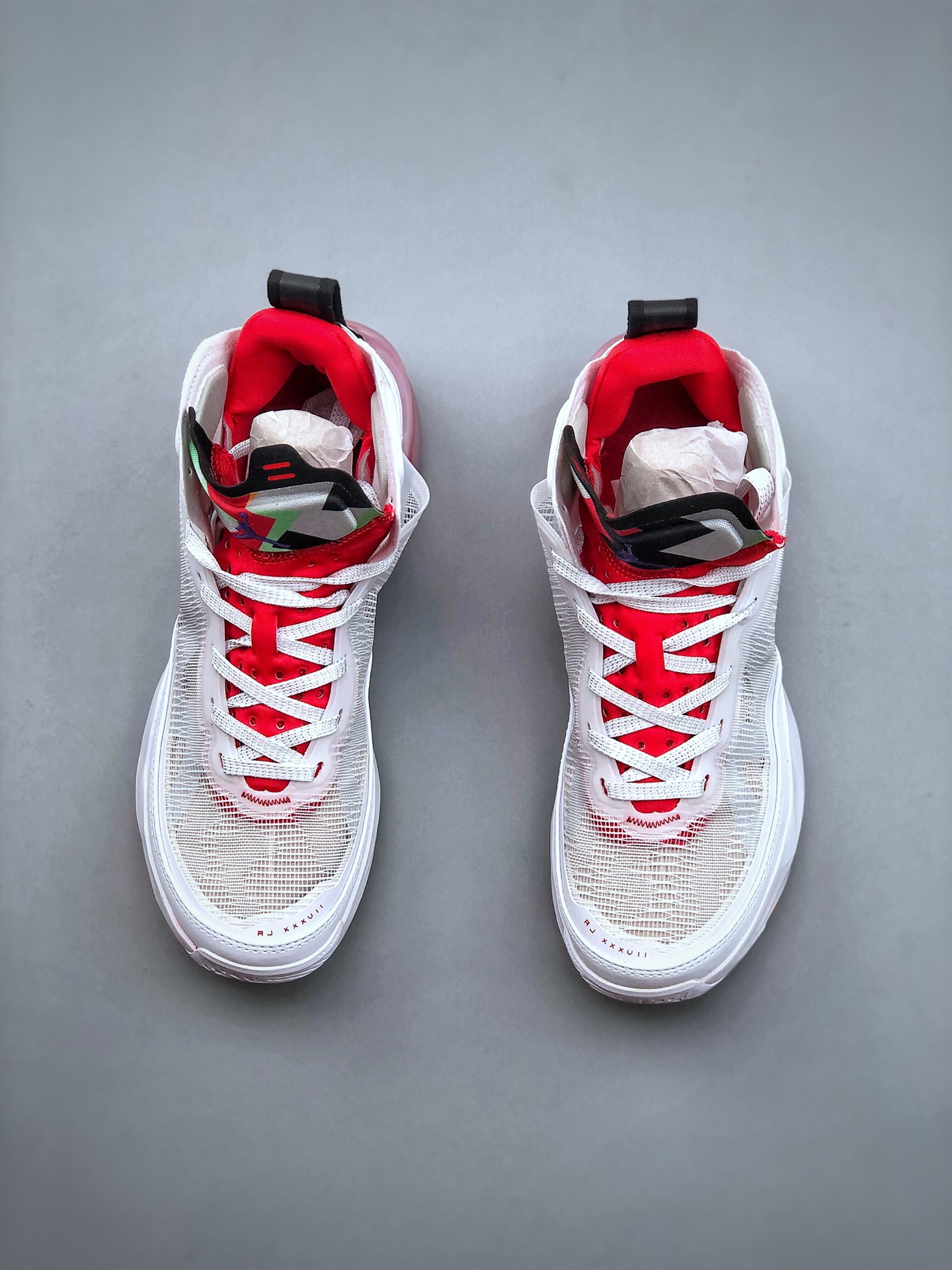 Nike Air Jordan 37
