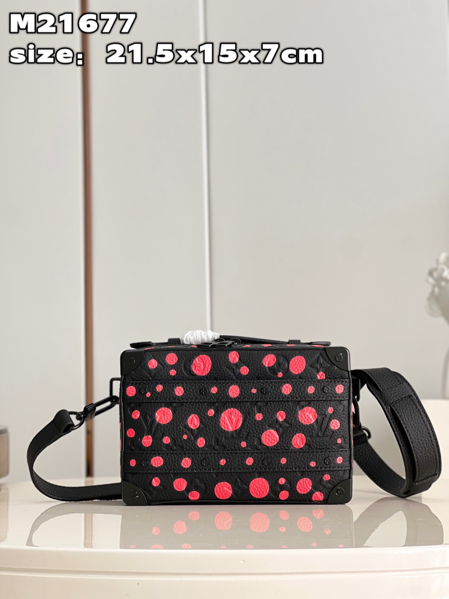 L*ouis V*uitton Top Bag
