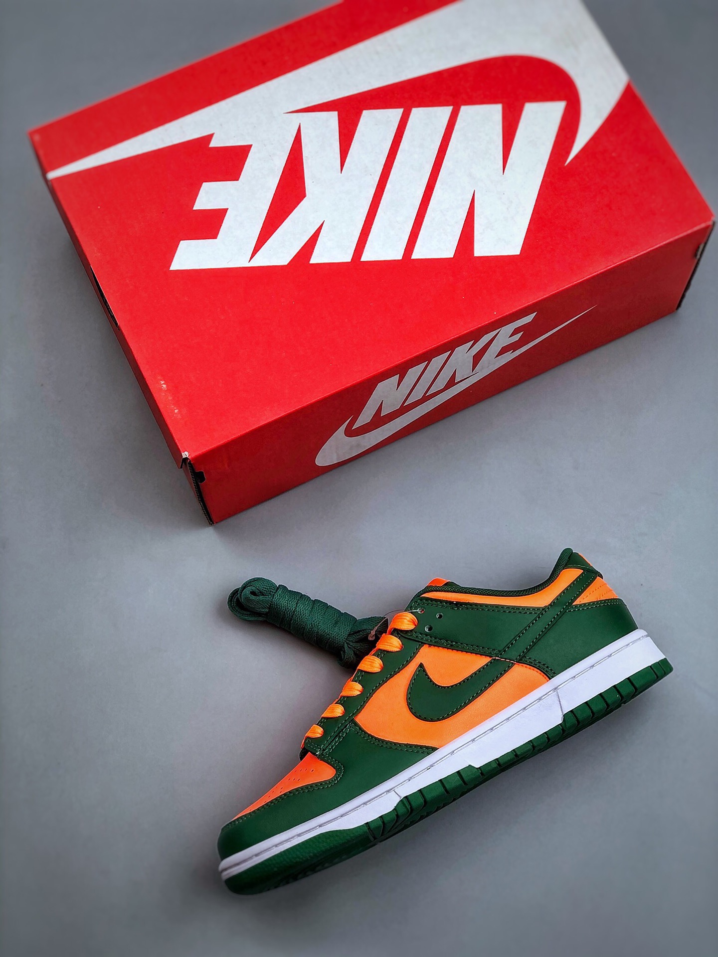 Nike SB Dunk low