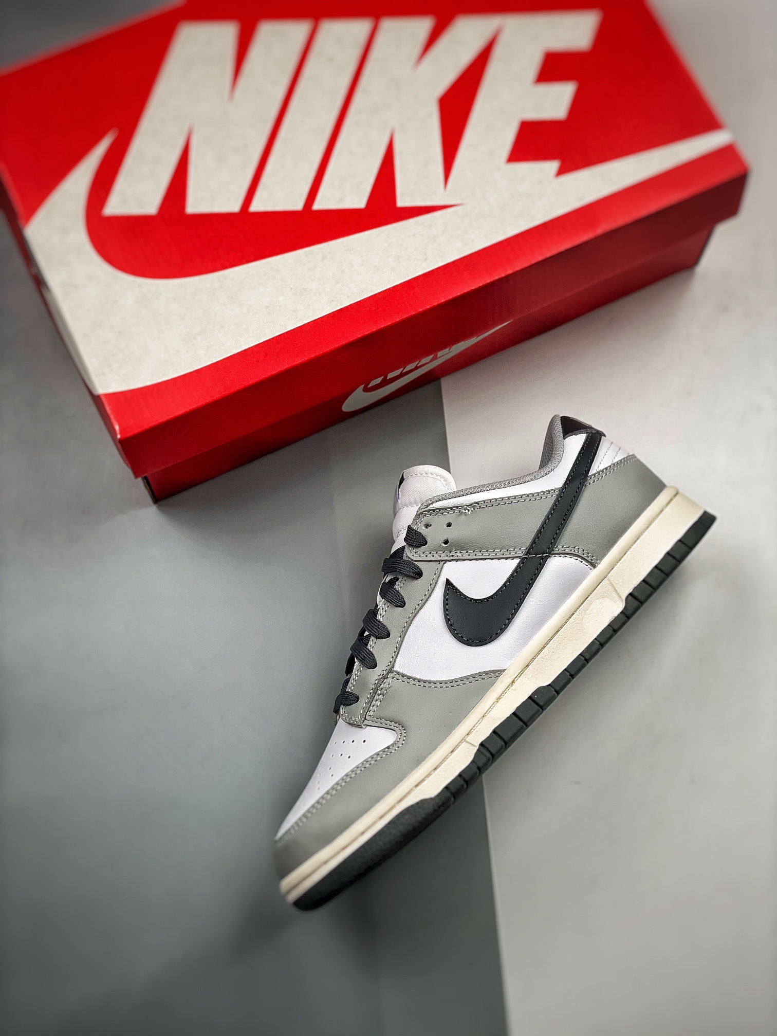 Nike SB Dunk low