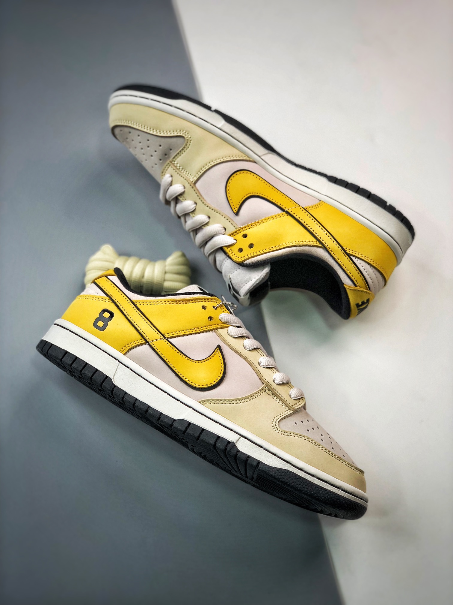 Nike SB Dunk Low