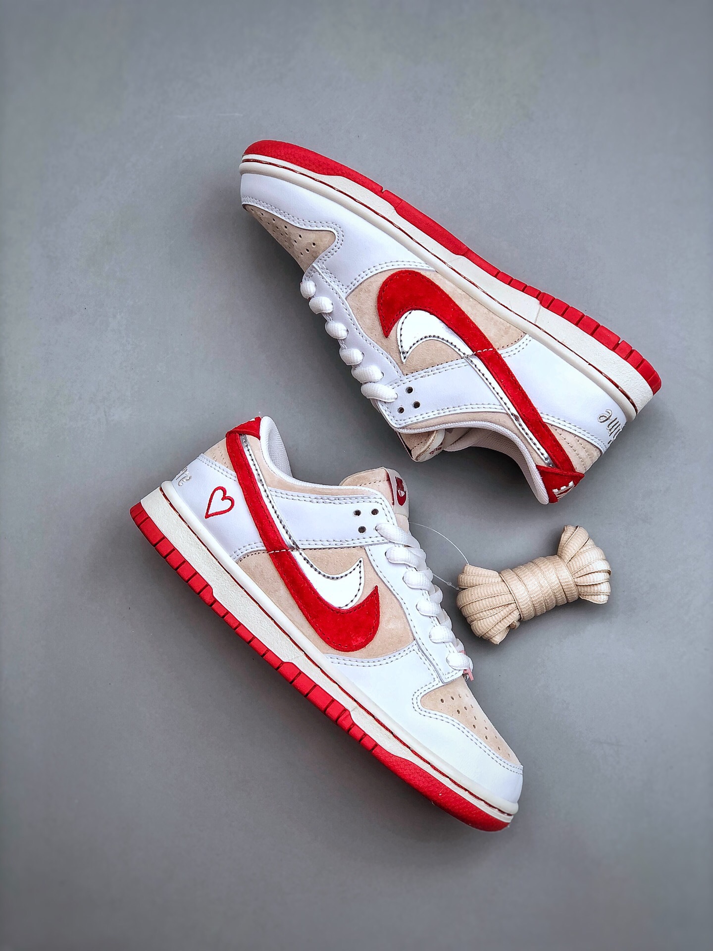 Nike SB Dunk Low