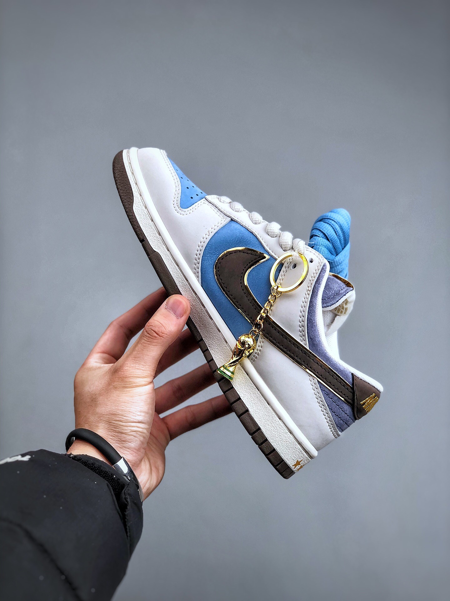 Nike SB Dunk Low