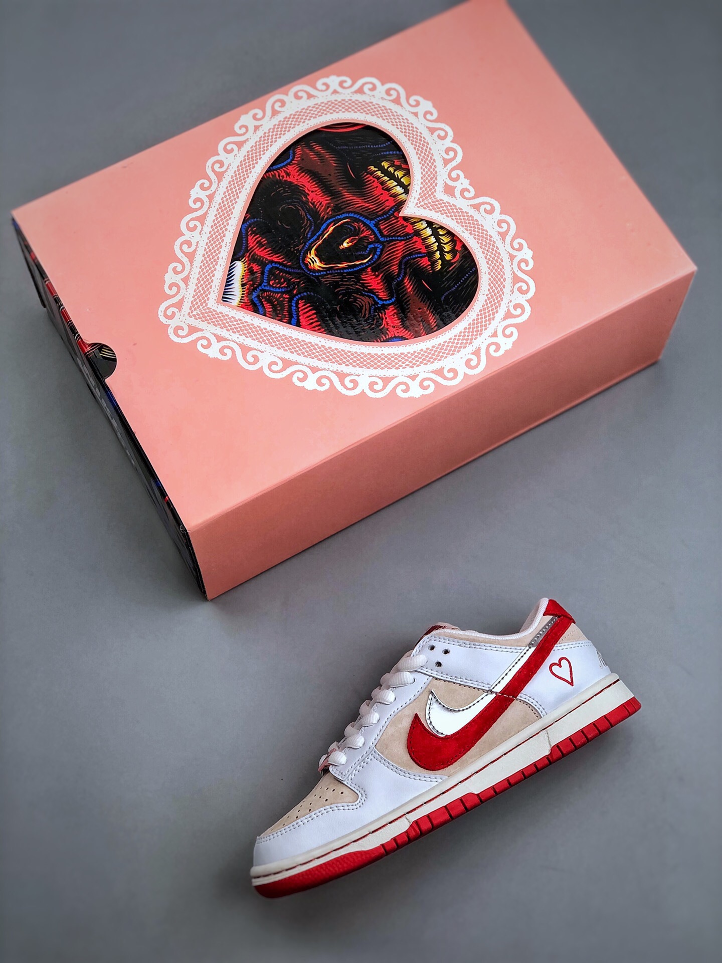 Nike SB Dunk Low