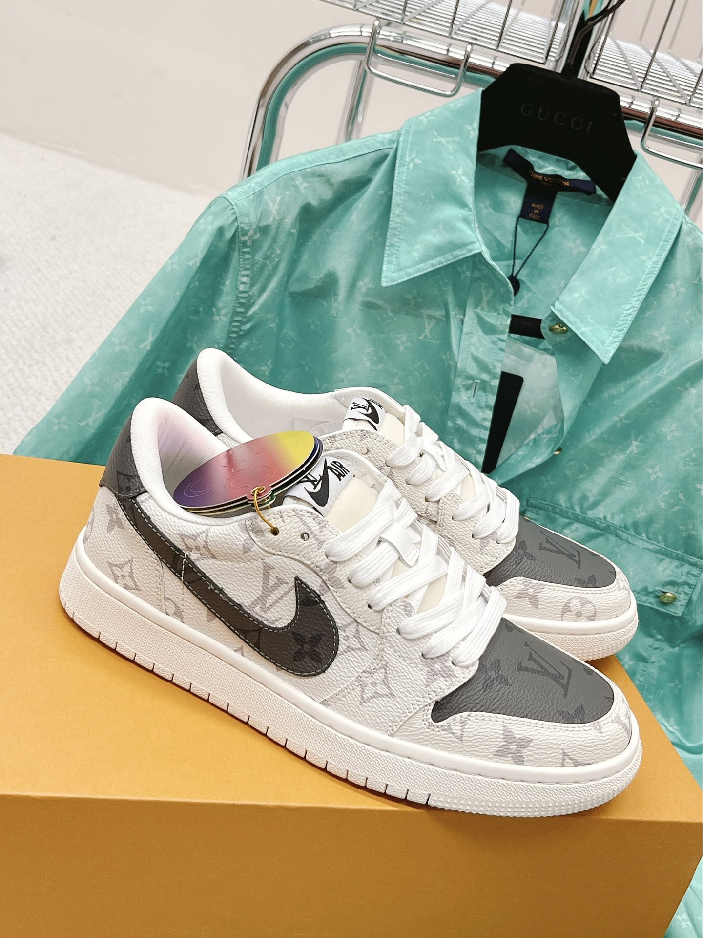 Men Women L*ouis V*uitton x NIKE Sneakers Maikesneakers