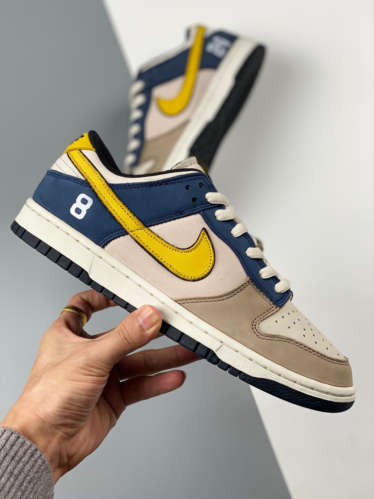 Nike SB Dunk Low