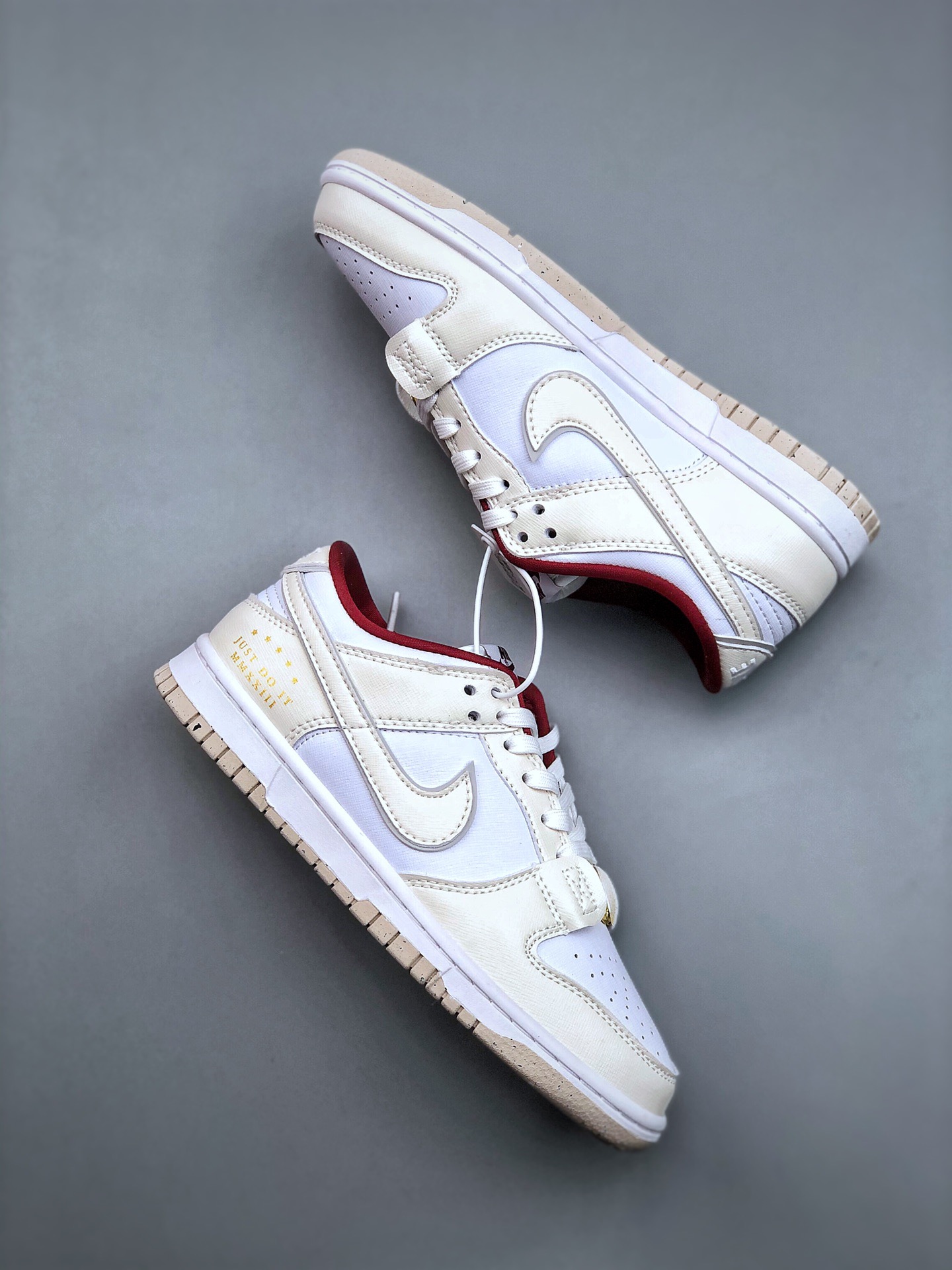 Nike SB Dunk Low