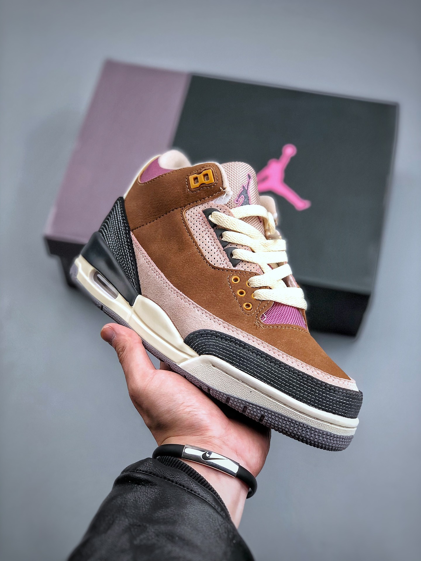 NIKE Air Jordan 3