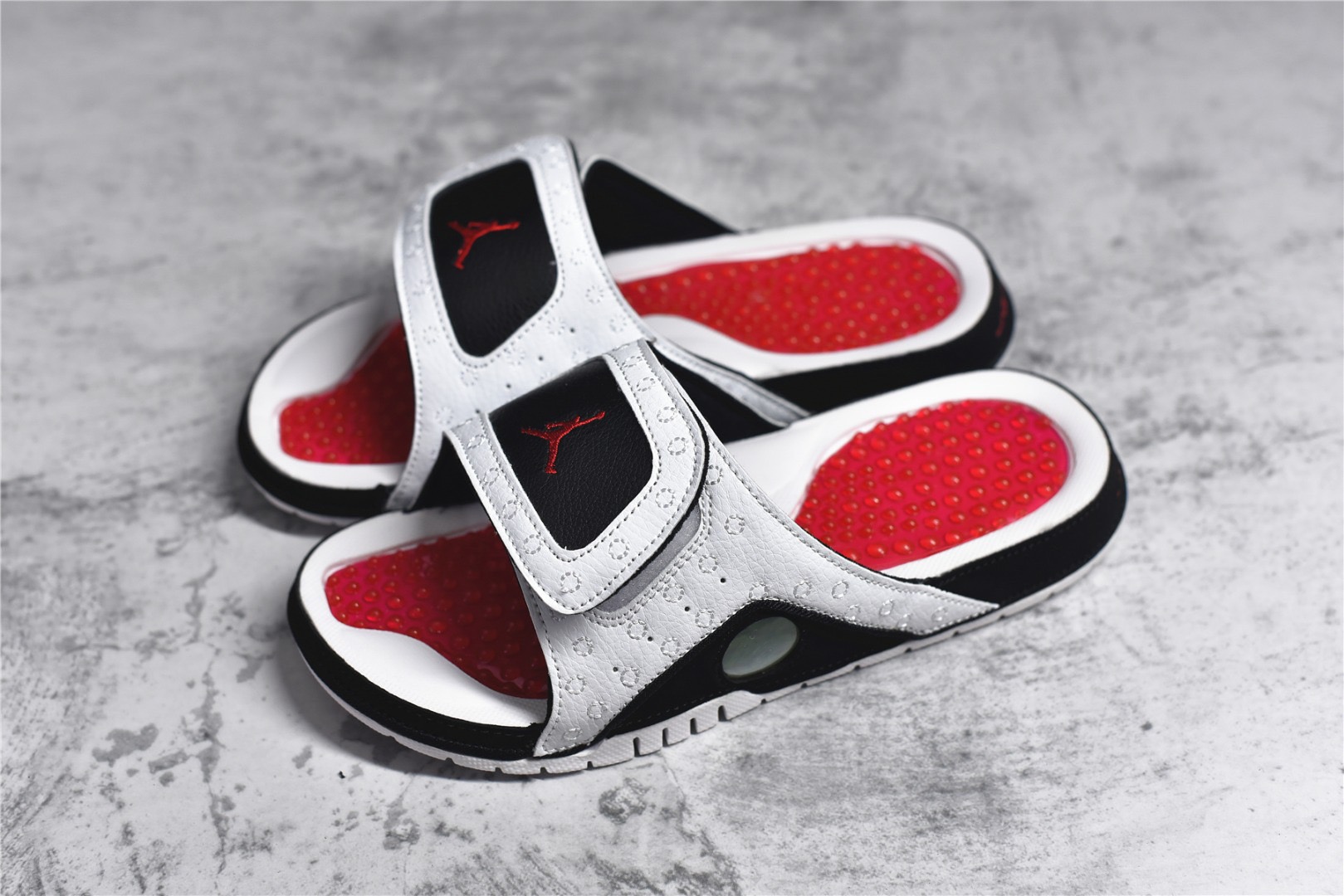 Nike Air Jordan 13 Slippers
