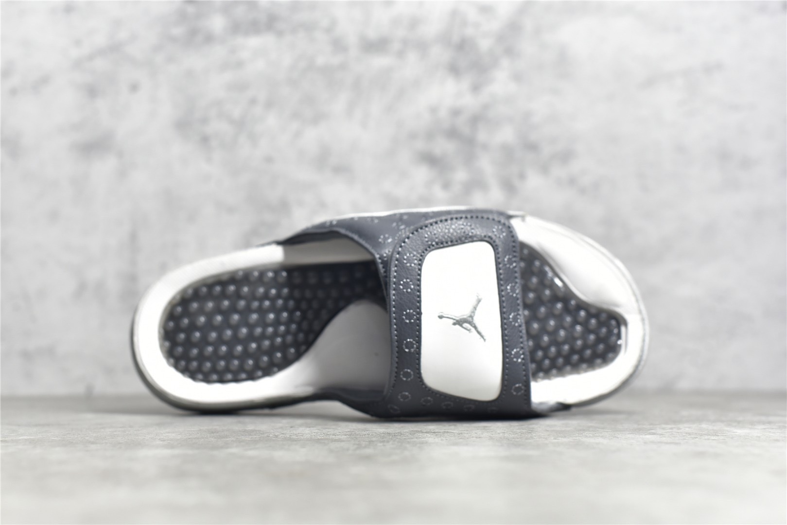 Nike Air Jordan 13 Slippers