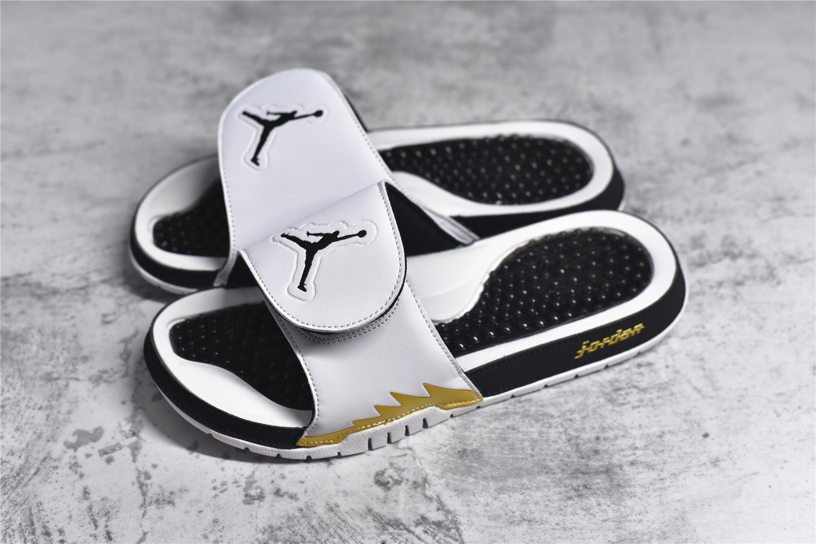 Nike Air Jordan 5 Slippers