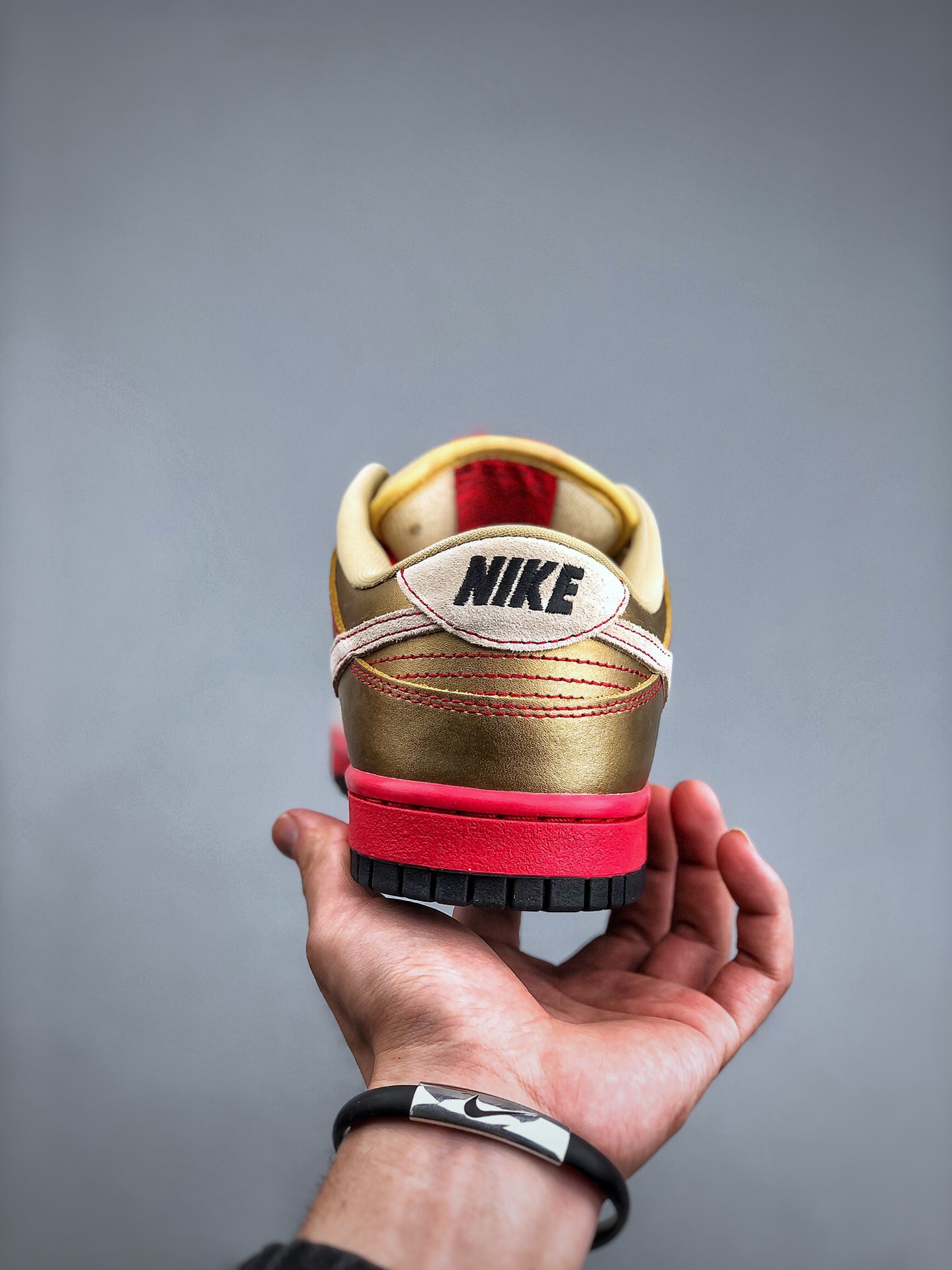 Nike SB Dunk Low