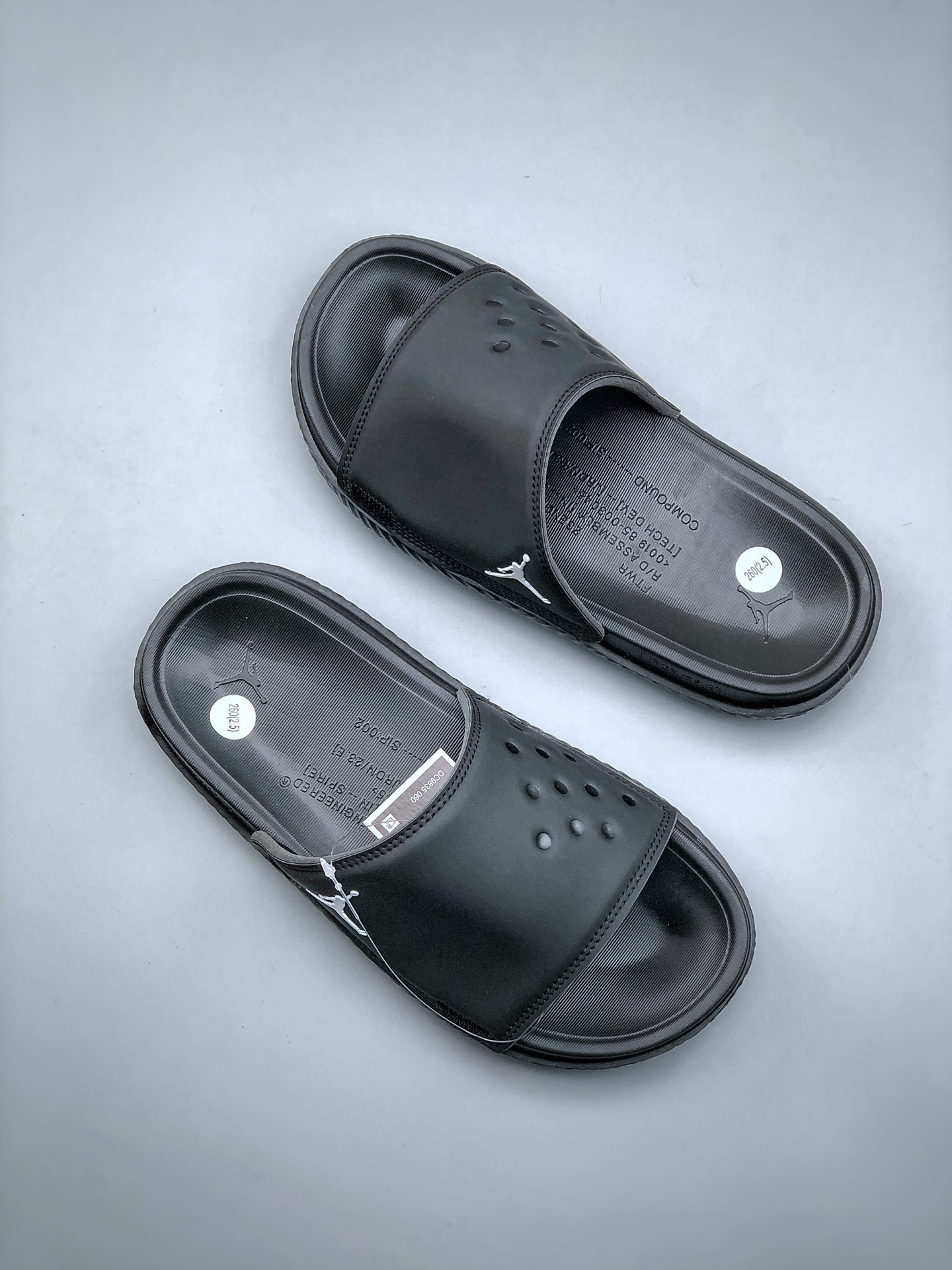 Nike Air Jordan play Slippers