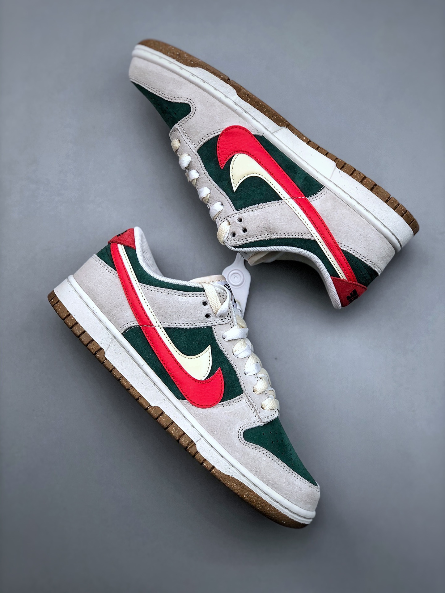 Nike SB Dunk Low