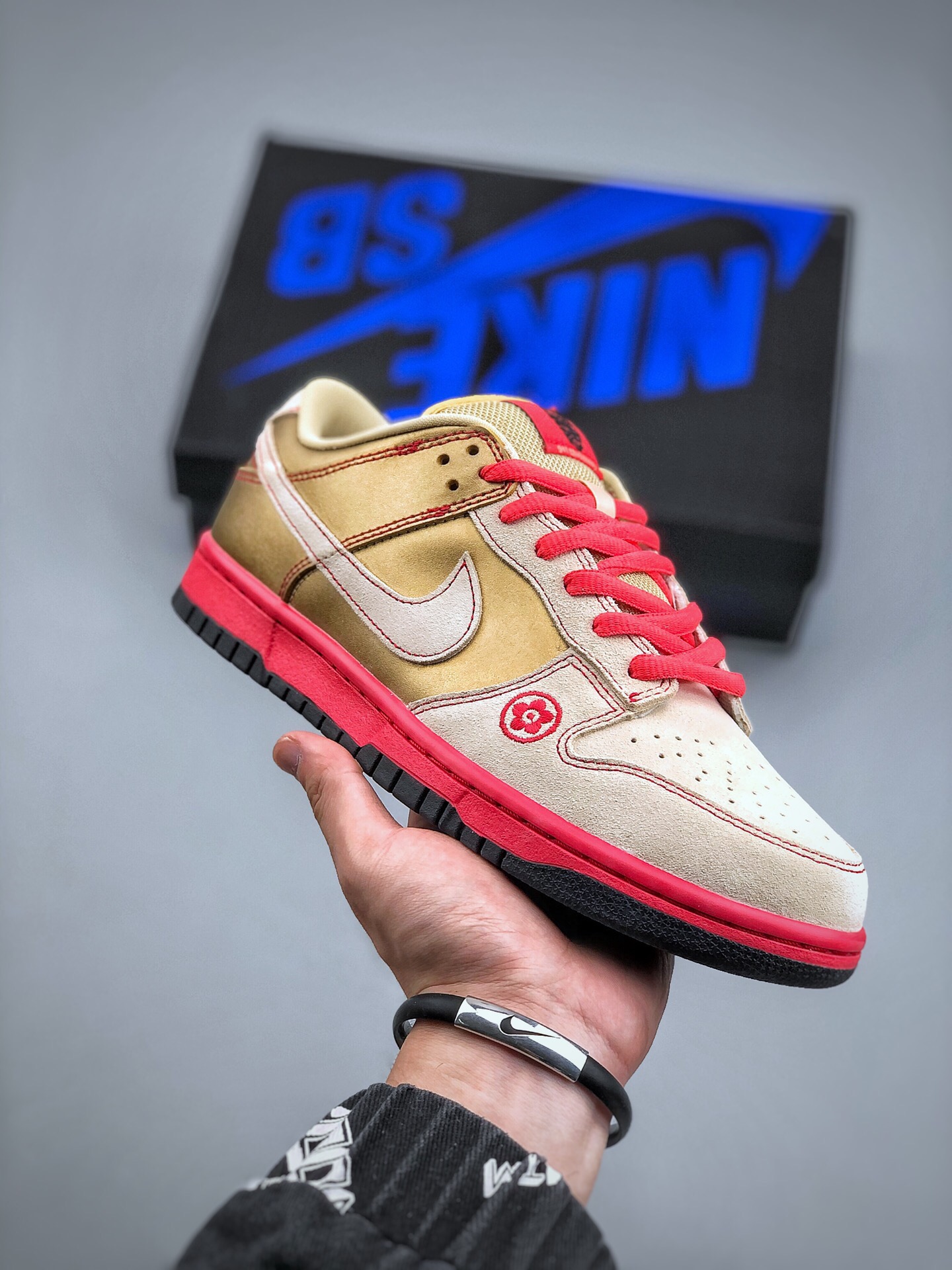 Nike SB Dunk Low