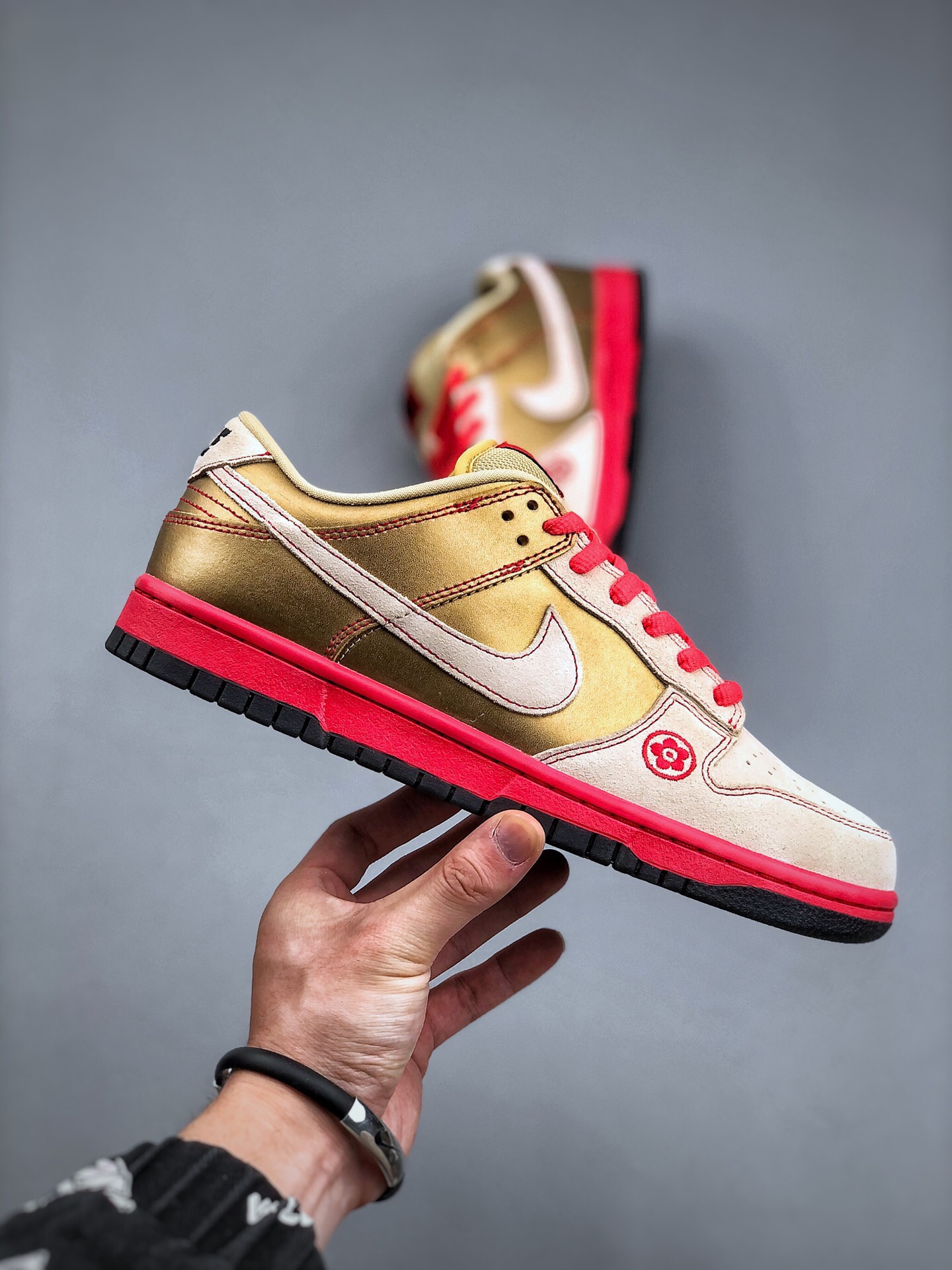 Nike SB Dunk Low