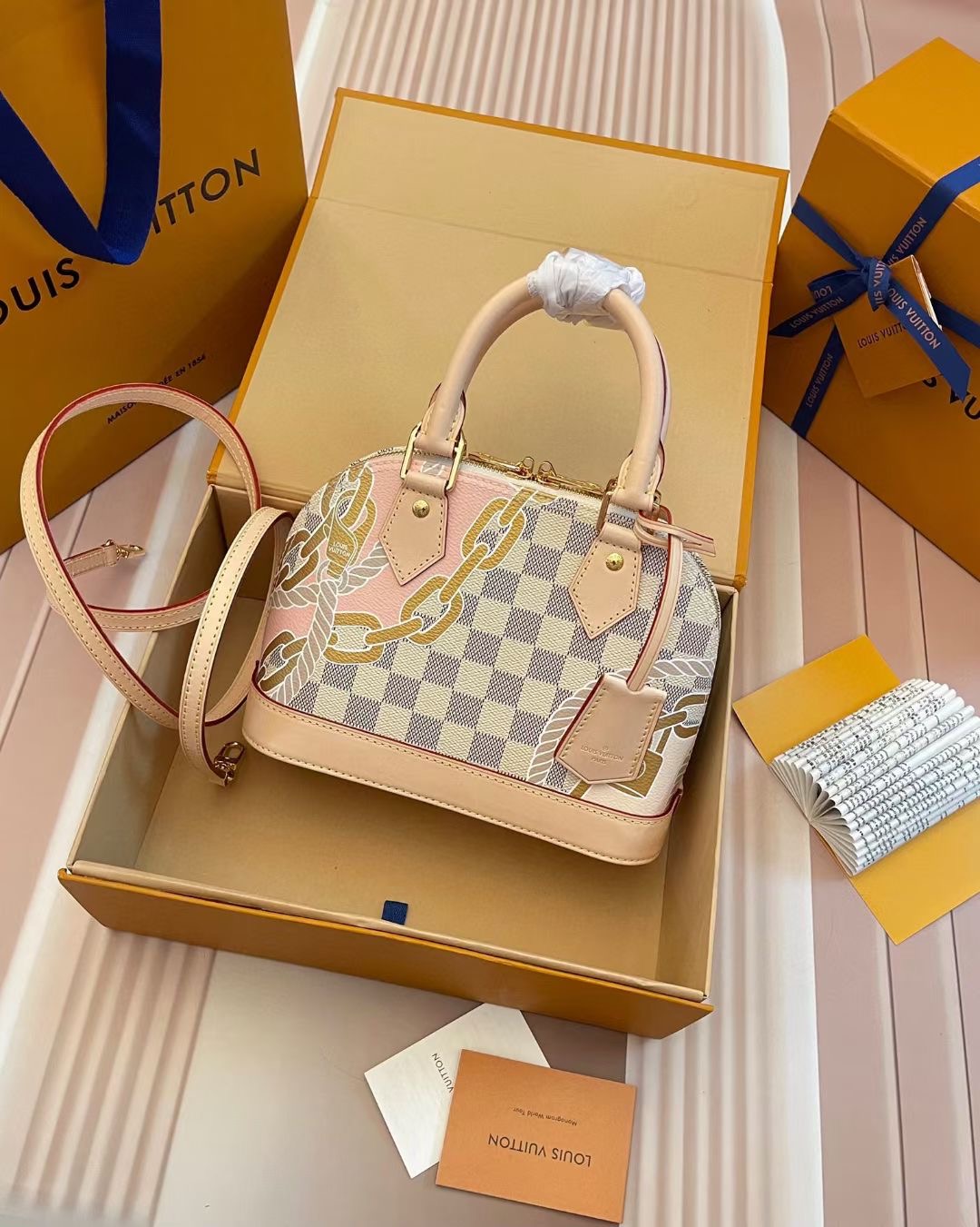 L*ouis V*uitton Top Bag