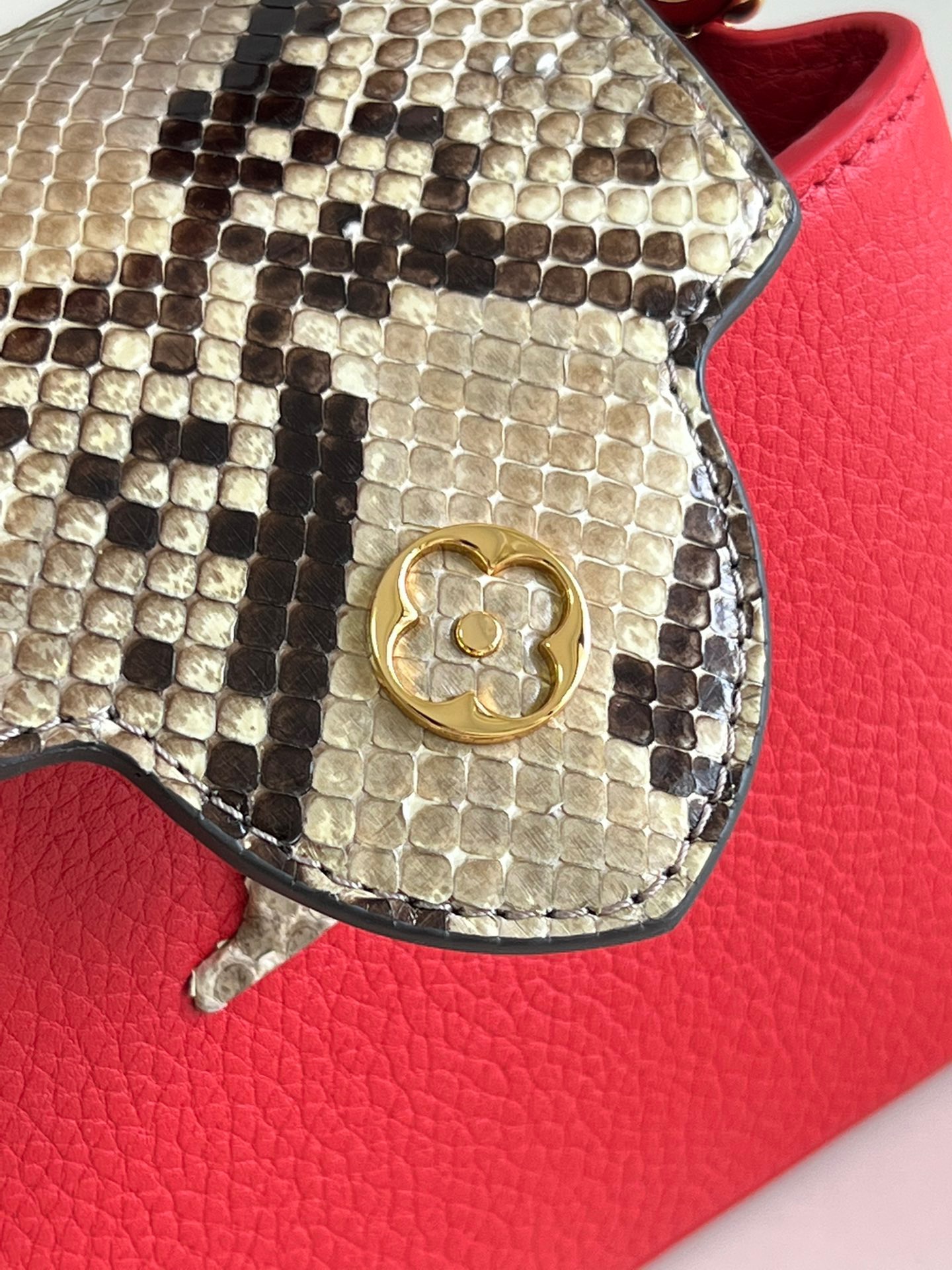 L*ouis V*uitton Top Bag